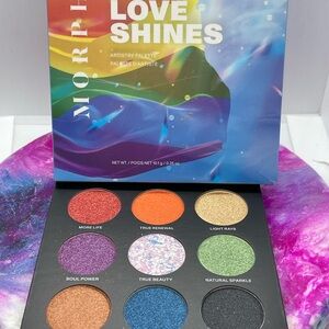 MORPHE 9N “ Love Shines” Artistry Eyeshadow Palette